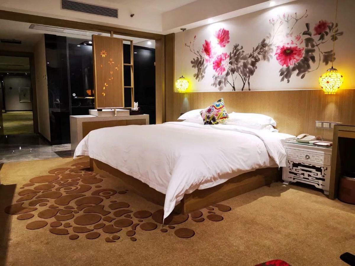 Paco Hotel Beijing Road Pedestrian Street Tuanyida Metro Guangzhou Eksteriør bilde